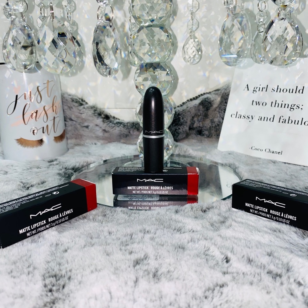 MAC LIPSTICK - Picture 3 of 11
